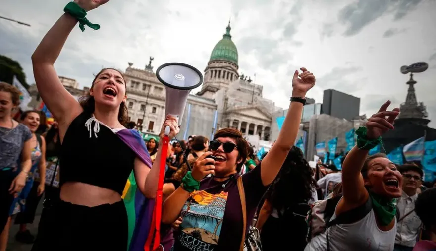 Ni Una Menos y sindicatos encabezan el Día Internacional de la Mujer en el país