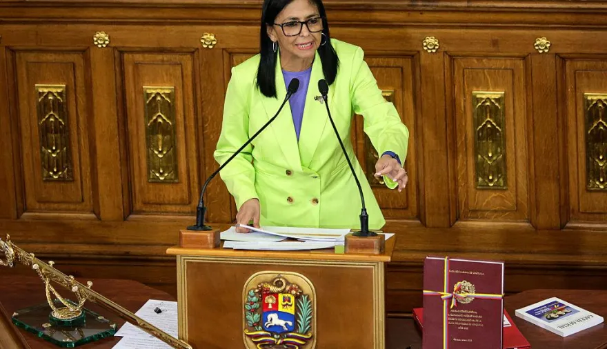 Delcy Rodríguez y Repsol: el plan que podría cambiar el gas venezolano