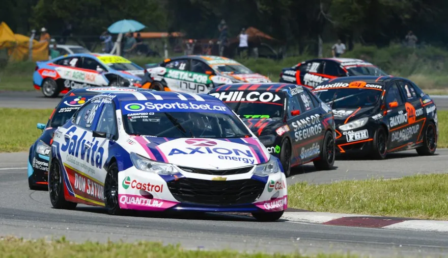 TN Clase 3: Agustín Canapino y un gran triunfo en el Autódromo Cabalén