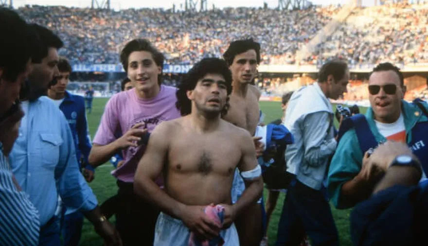 A 35 años de la “vendetta”: cómo terminó la época dorada de Maradona en Napoli