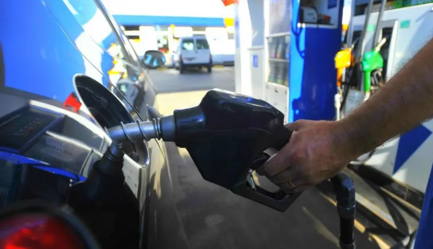 Suba del petróleo, nafta e YPF: el pedido K a Milei que llegó a Diputados