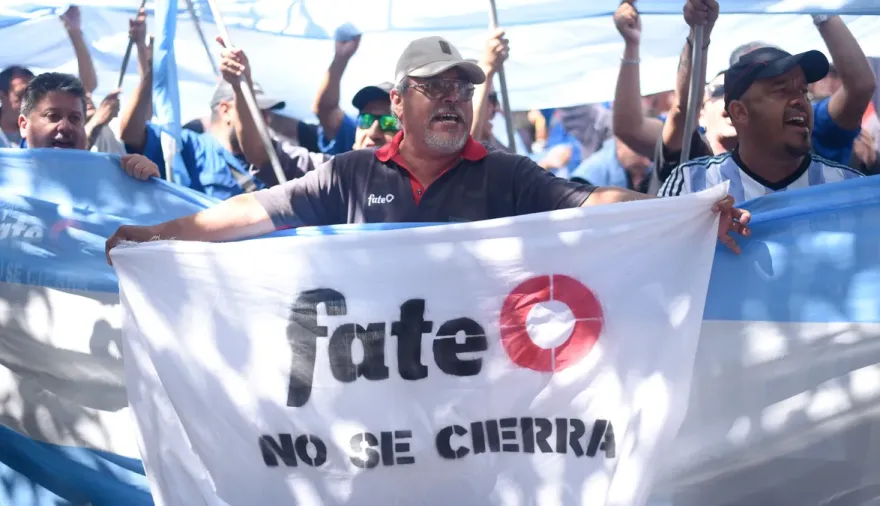 "Ocupación temporal": cómo sería el salvataje de FATE que piden a Kicillof y PBA