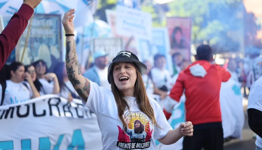 Milei y lo que dejó el 24 de marzo: 4 claves detrás de la Plaza de Mayo llena