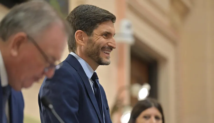 Pullaro mira al 2027: fusión con Macri, Milei con 35% y balotaje sin peronismo