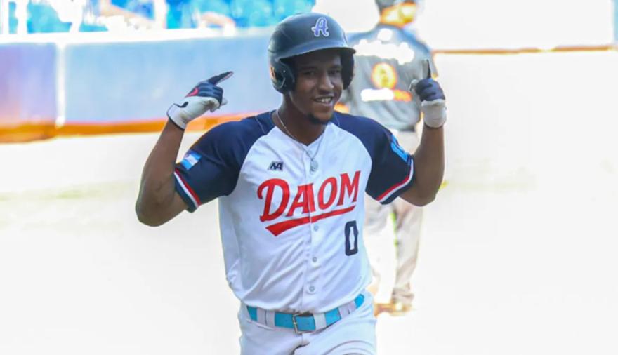 Danyer Sanabria: el jonrón venezolano que hizo historia con Argentina