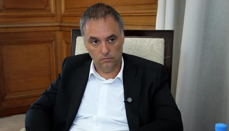 ¿Cuánto durará Manuel Adorni en la Jefatura de Gabinete?