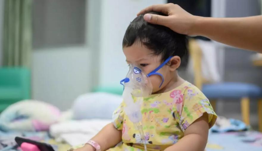 Bronquiolitis por VSR: por qué miles de bebés siguen en riesgo pese a la vacuna