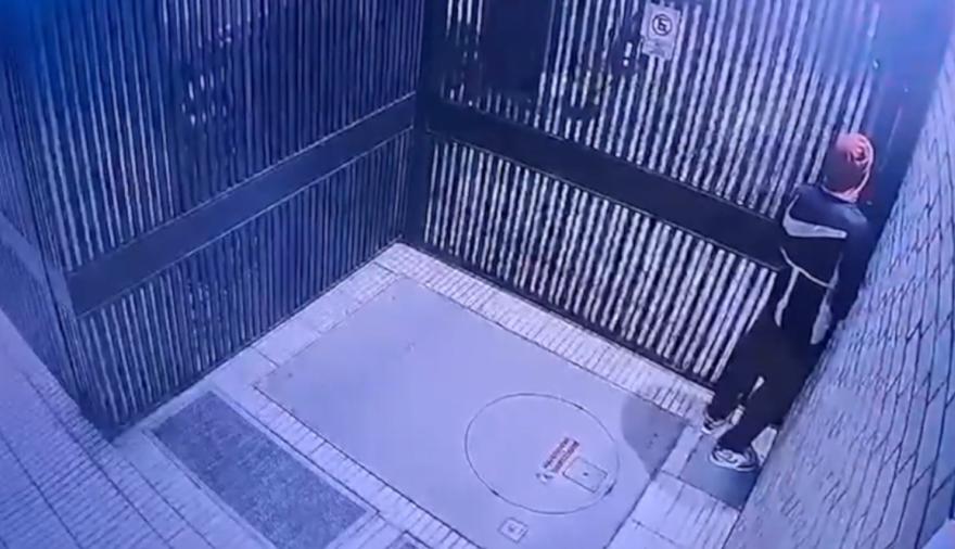 “Rompeportones”: tenía antecedentes y una condena, pero seguía robando en Balvanera