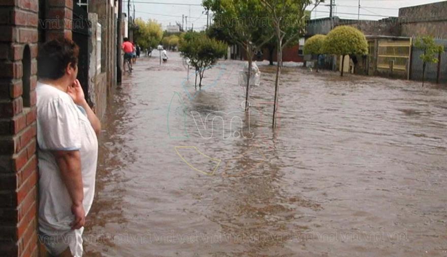 Inundaciones en Tucumán: suspenden las clases por el temporal