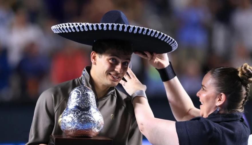 Tras el título de Cobolli, Del Potro fue homenajeado en Acapulco