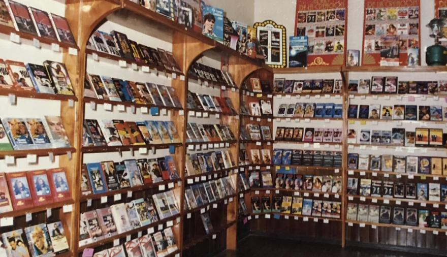 George Atkinson: venció a Hollywood, inventó el alquiler de películas y terminó en la quiebra