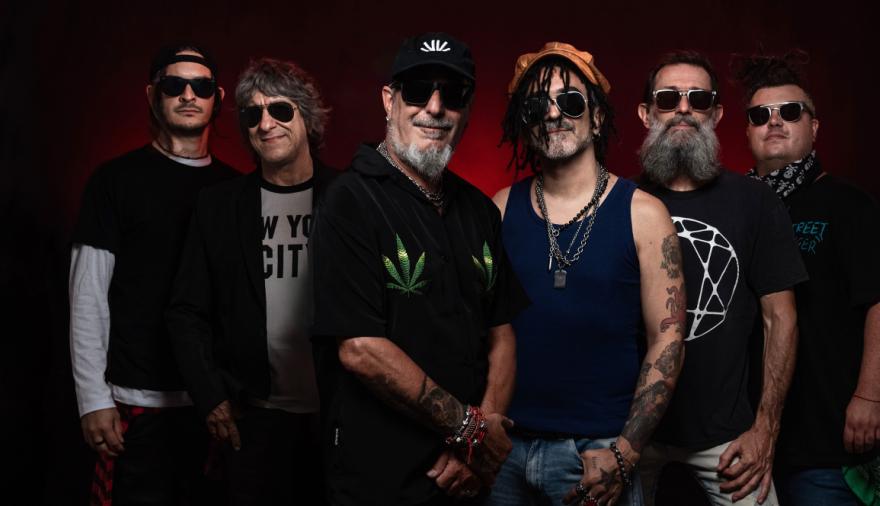 Kapanga suma Quilmes a su gira aniversario y reedita un tema con Milo J