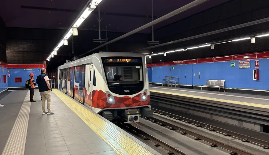 Quito y Lima: el metro que cambió barrios, precios y cuentas públicas