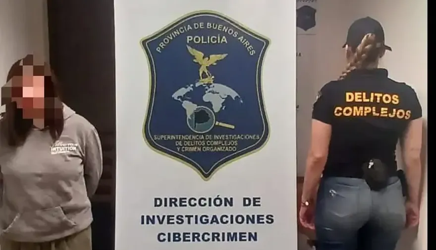 Le "reventó" la tarjeta a un compañero de trabajo: la Justicia ordenó su libertad