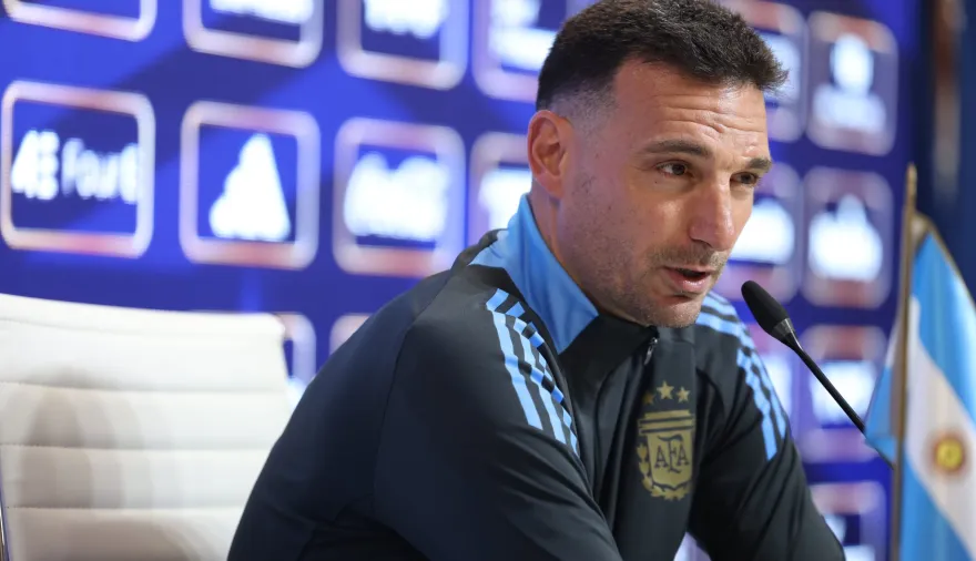 Real Madrid y Lionel Scaloni: por qué Florentino Pérez lo tiene en la mira