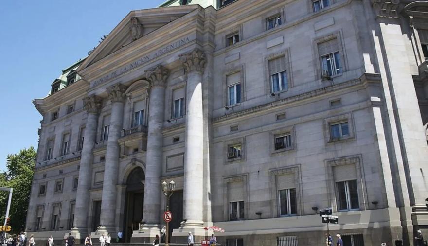 Milei y los préstamos del Banco Nación: la lista que incomoda al oficialismo