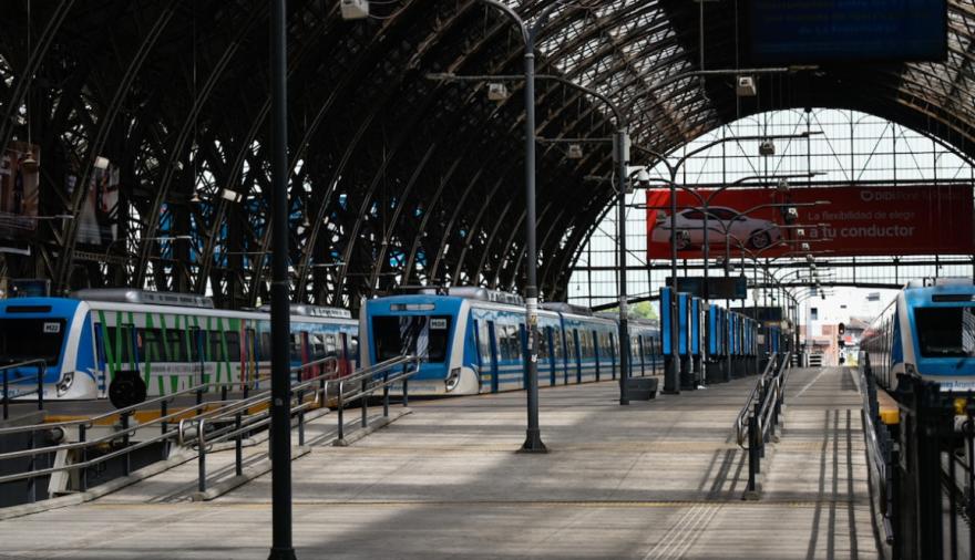 Multa récord a La Fraternidad: crece el riesgo de más demoras en los trenes