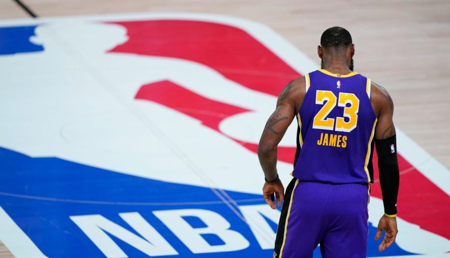 LeBron James hizo historia en la NBA y dejó atrás a Kareem Abdul-Jabbar