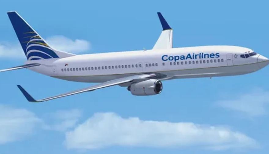 Escándalo en Rosario: detenidos por intentar tener sexo en un avión