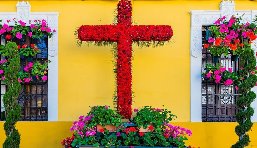 Día de la Cruz: qué celebra el 3 de mayo y por qué sigue tan vivo