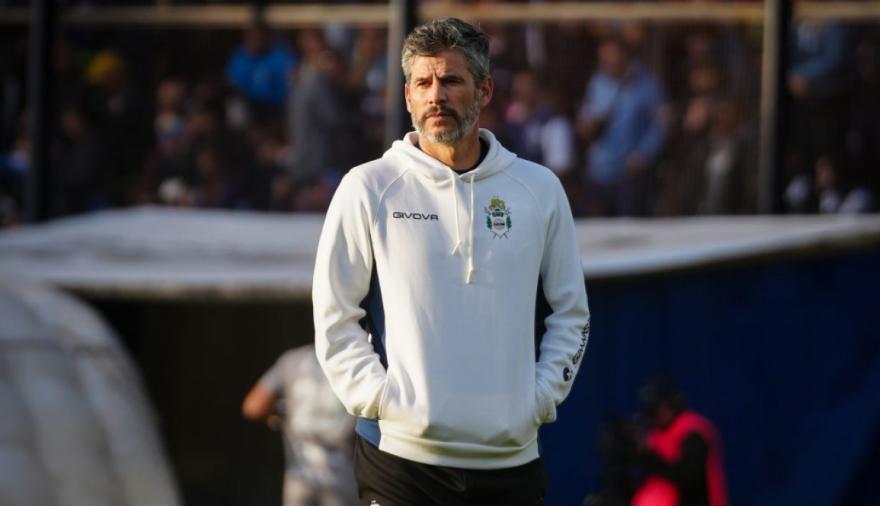 Las 3 claves que llevaron a Gimnasia a confirmar a Ariel Pereyra como DT