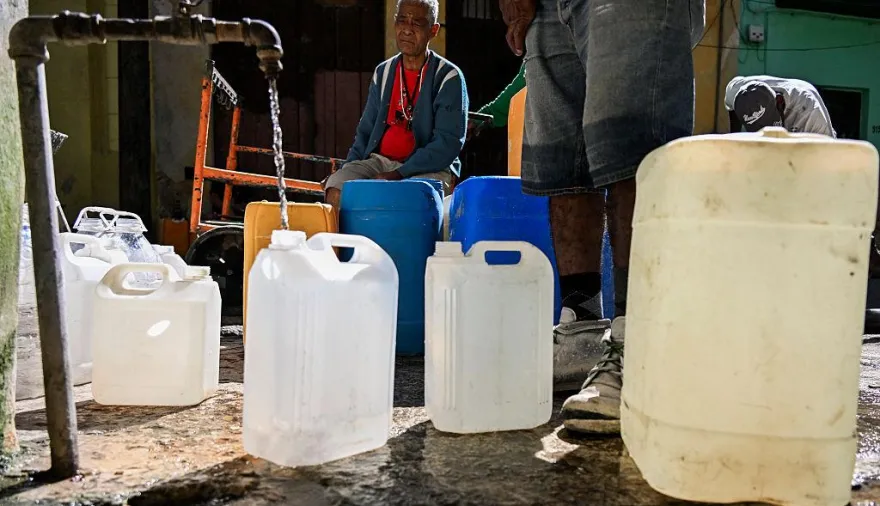 La Habana apuesta a paneles chinos mientras Cuba sufre por falta de combustible