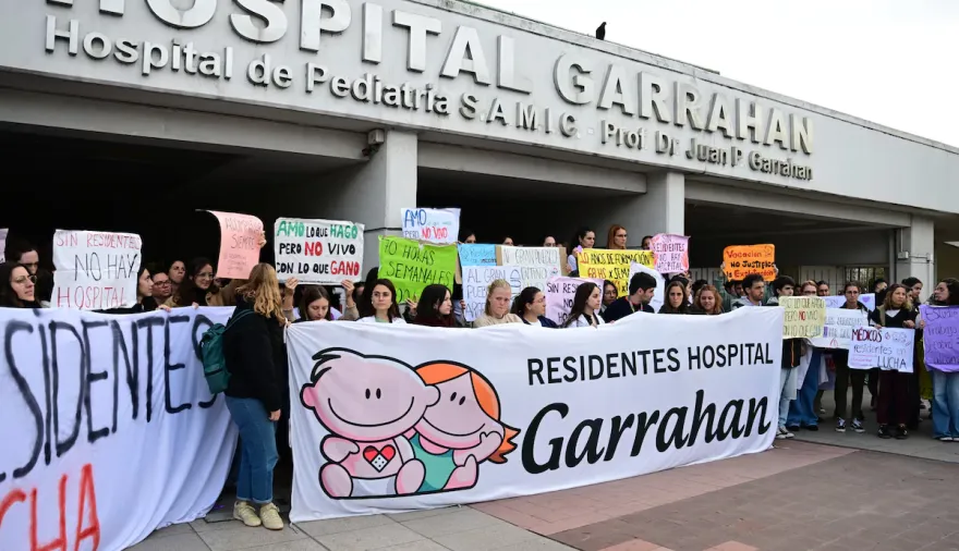 El documental del Gobierno sobre Garrahan que reavivó un conflicto sin cierre