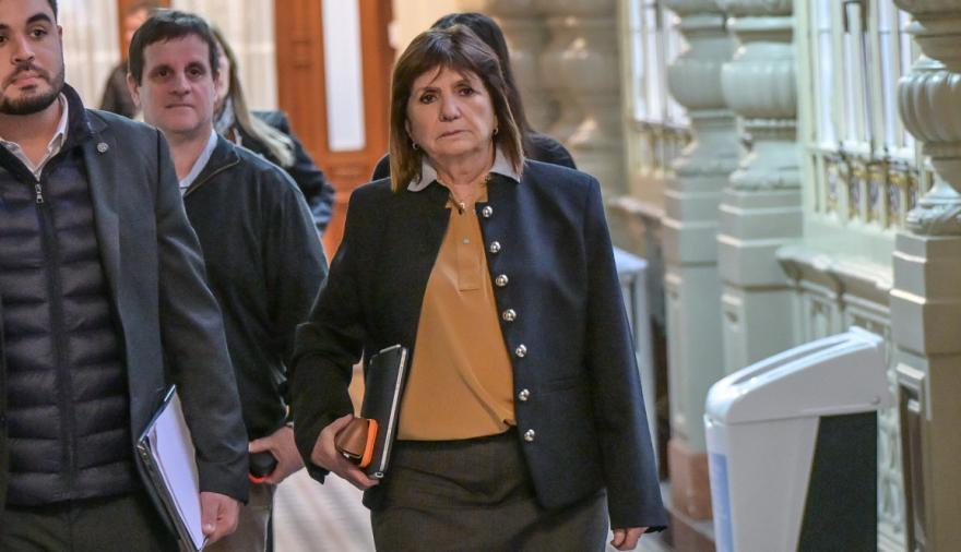 Faltazo de Bullrich y más ruido en el Gobierno: el caso Adorni suma tensión