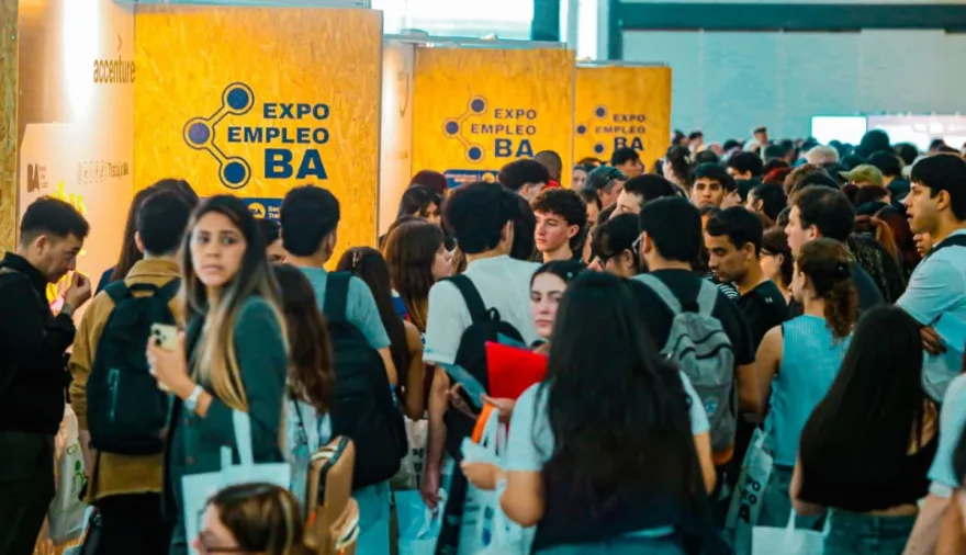 Expo Empleo Barrial en Almagro: 20 empresas y 400 puestos para postularte
