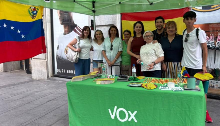 Edmaly Maucó y VOX Madrid: el gesto que amplifica la voz de la diáspora