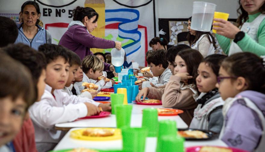 PBA aumenta el Servicio Alimentario Escolar para 2,5 millones de chicos: cuánto invierte