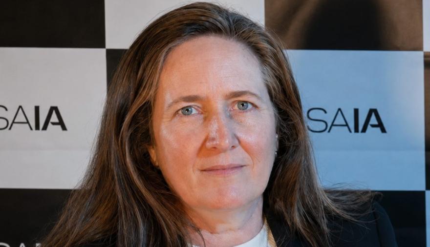 Adriana Baravalle, del título en Hawái al Gobierno: qué exigen a Santilli