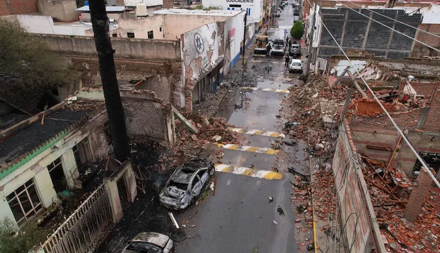 El coche bomba con 200 kilos marca el salto táctico de los cárteles mexicanos