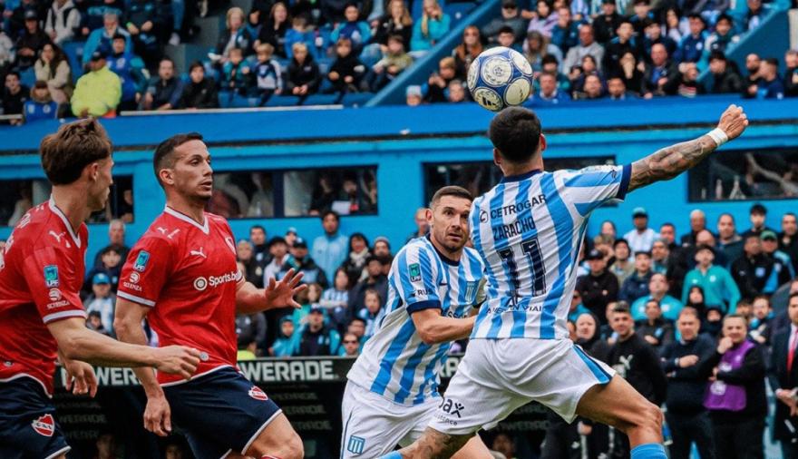 Racing no pudo con Independiente: la bronca de los hinchas con Milito en el Cilindro