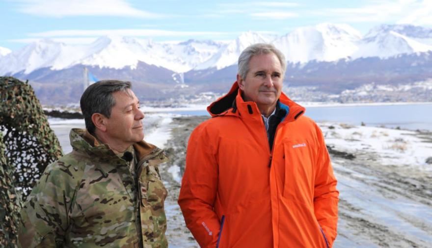 Base Naval de Ushuaia: la letra chica que pone en duda el muelle de $189.000 millones