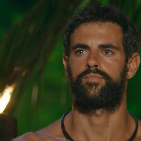 Juanchi Busilachi, el galán de Survivor, dejó la isla y habló de sus polémicas amorosas