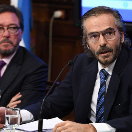 El juez que condenó a Cristina está acusado por abuso, amenazas y violencia de género