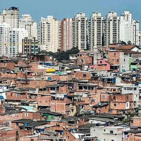 La pobreza alcanzó a 49,9% de los argentinos en el tercer trimestre, según la UCA