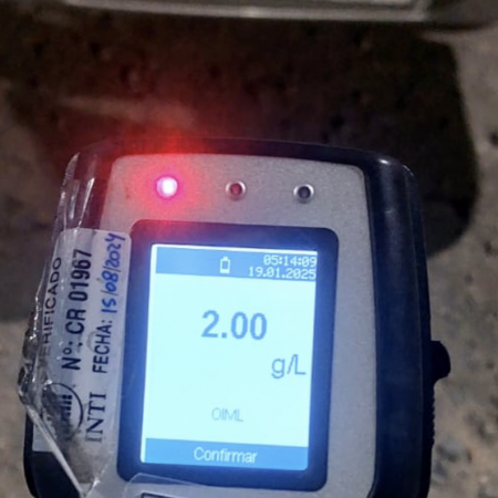 Manejaba borracho y quiso evitar un contral: se quedó sin licencia y sin auto