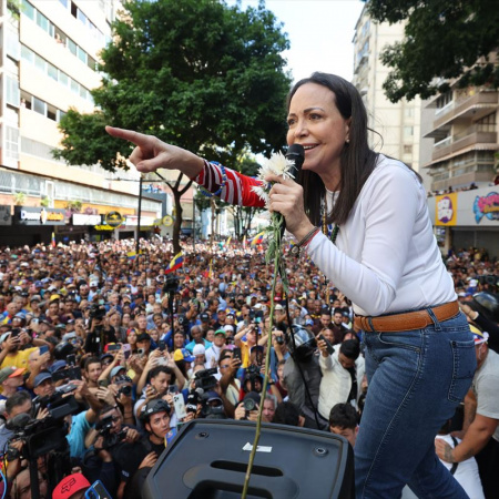 Venezuela: detuvieron a María Corina Machado en medio de las protesta contra Maduro