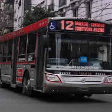 Rige un nuevo aumento en el boleto de los colectivos porteños: a cuánto pasó la tarifa