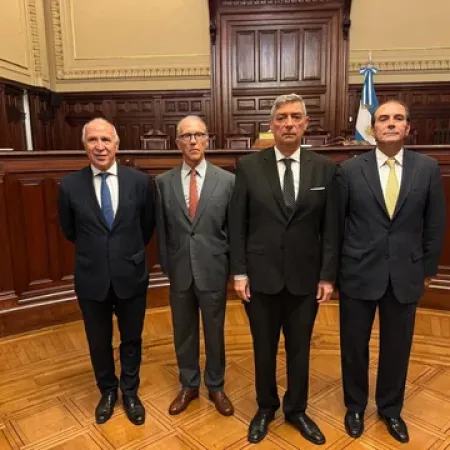 Manuel José García-Mansilla juró como nuevo ministro de la Corte Suprema de Justicia