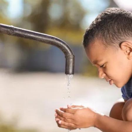 ¿Qué es, cómo se previene y cuáles son los síntomas de la fiebre tifoidea?