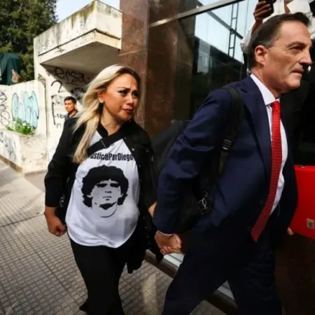 Se reanuda el juicio por la muerte de Maradona con la declaración de Verónica Ojeda