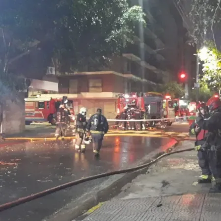 Dos mujeres resultaron heridas en un incendio en un edificio del Microcentro porteño