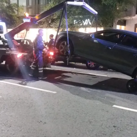 Ni rápidos, ni furiosos: secuestran autos y motos en operativos contra 'picadas'