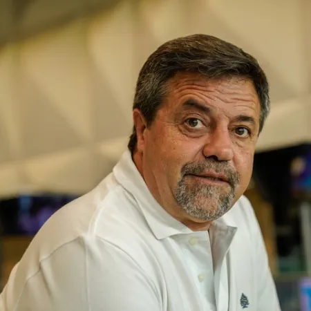 ¿Como Alcatraz? Caruso Lombardi propone construir una cárcel en el agua para no molestar a los porteños