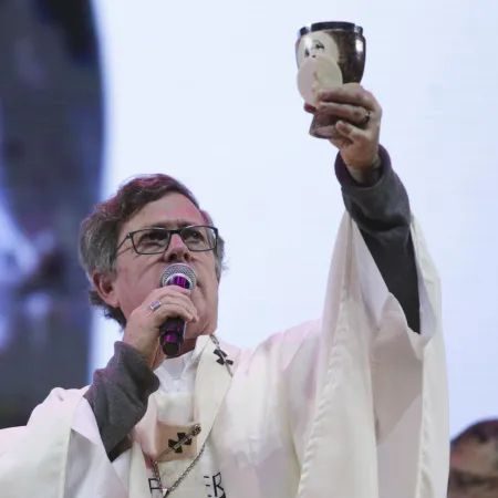 La Iglesia pidió una “jubilación digna” para los abuelos: “Hay que cuidarlos, no son descartables”