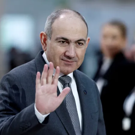 El fin de una ficción constitucional: Armenia cede ante la realidad del Cáucaso