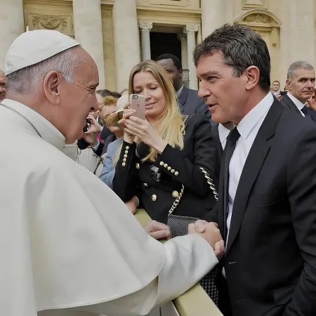 Sylvester Stallone y Antonio Banderas, entre los actores que despidieron al Papa